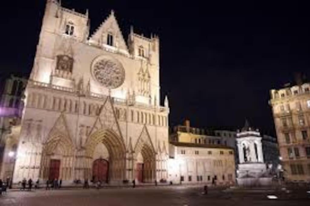 Pepite Rare 8 Personnes Au Coeur Battant Du Vieux Lyon Lião Exterior foto
